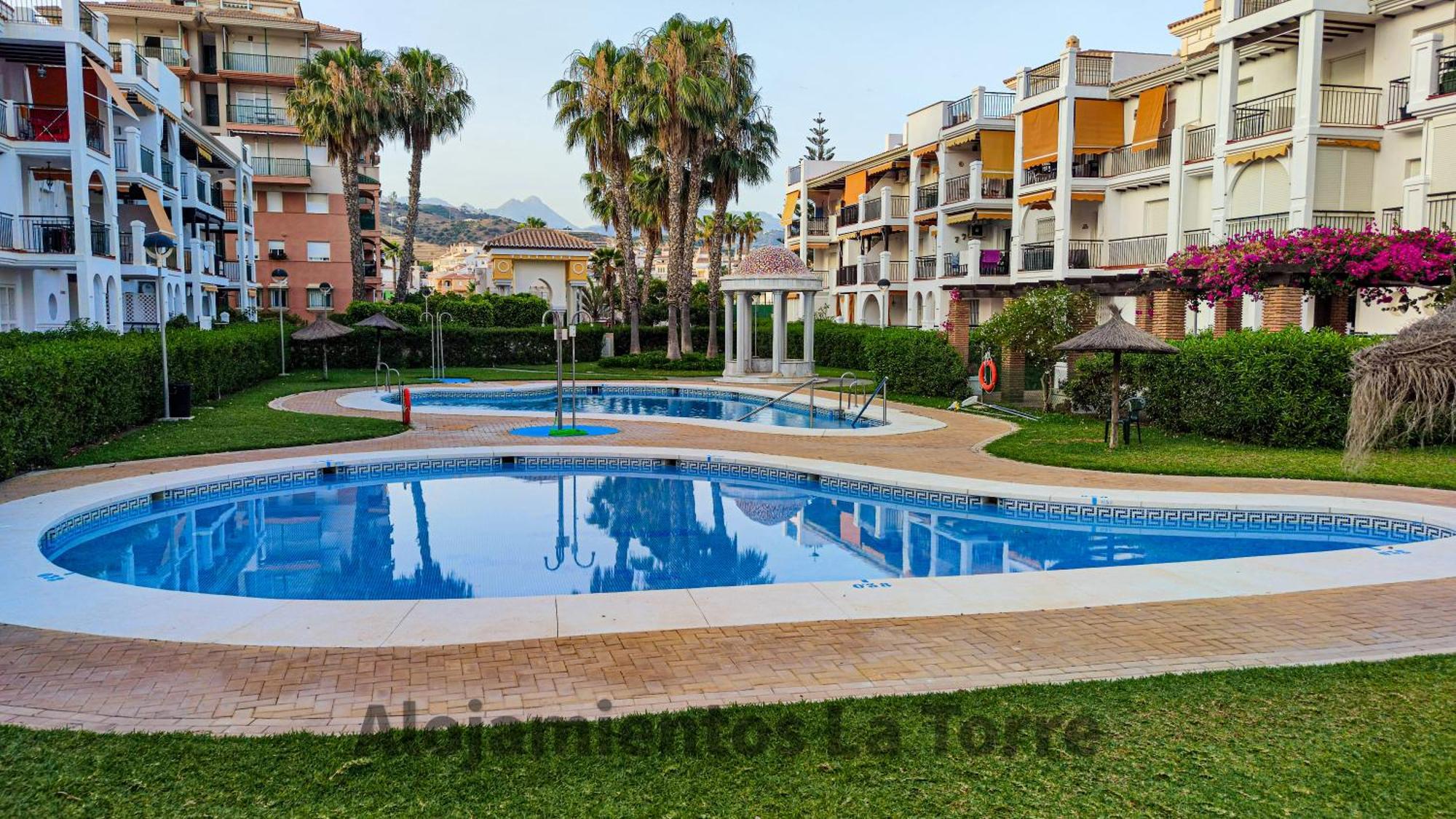 Laguna Beach Premium - Alojamientos La Torre Torrox Exterior foto